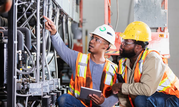 Best Electrical Contractors for Businesses  in Herricks, NY
